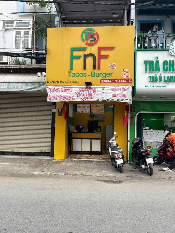 Sang nhượng quán Tôn Đản, Quận 4 - 12 triệu/tháng - Mặt tiền kinh doanh đắc địa!
