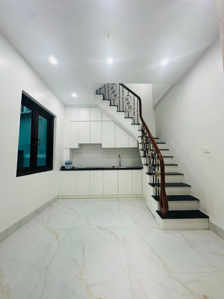 Nhà Phố Lê Duẩn Hai Bà Trưng 20m² - Mặt tiền kinh doanh đắc địa!