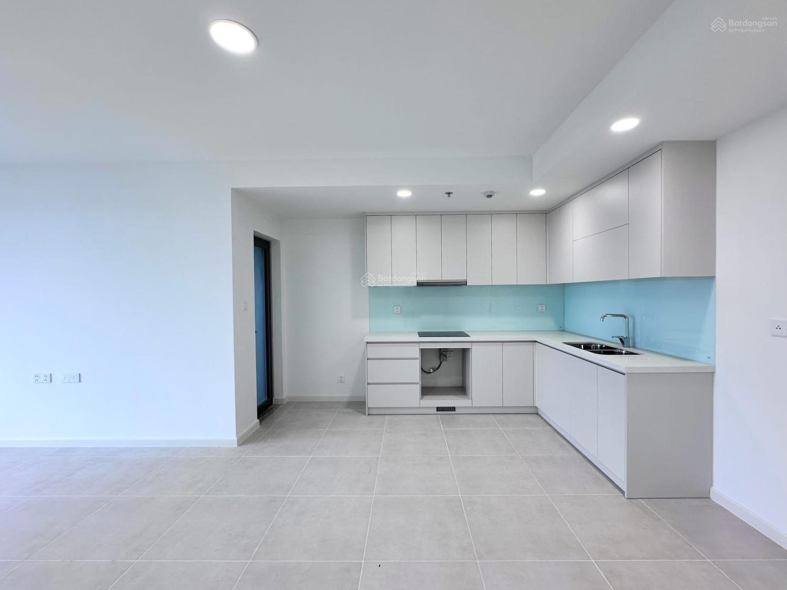 Căn hộ Urban Green Thủ Đức 76m² giá 12 triệu - Bàn giao ngay!