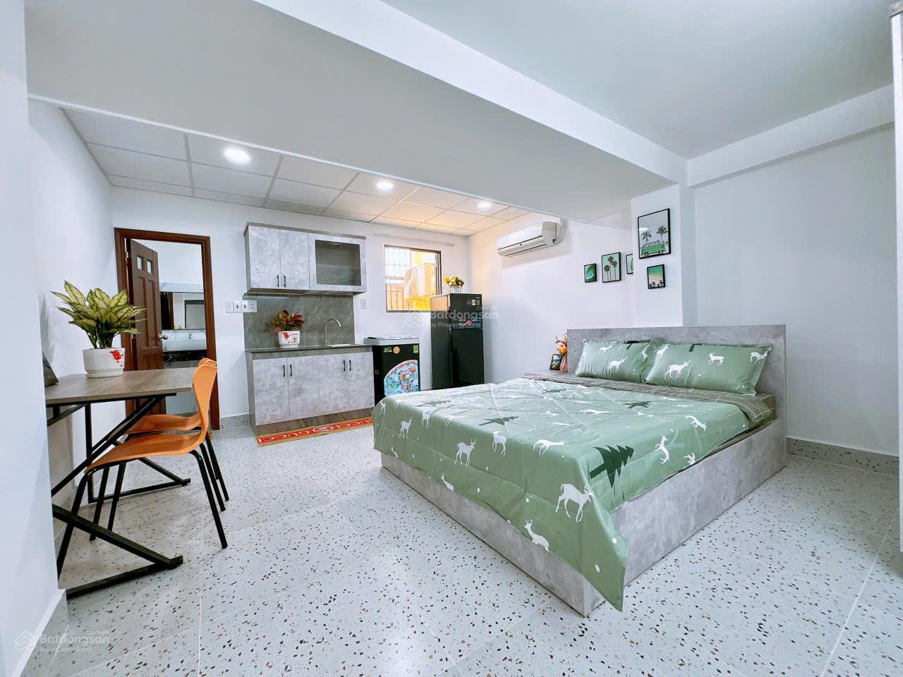 Căn hộ studio Quận 10 32m² - Full nội thất cao cấp, 6.3 triệu/tháng!