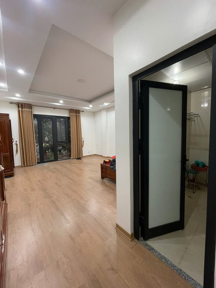 Cho thuê nhà Võ Cường, Bắc Ninh - 6PN Full Nội thất, 40 Triệu/tháng