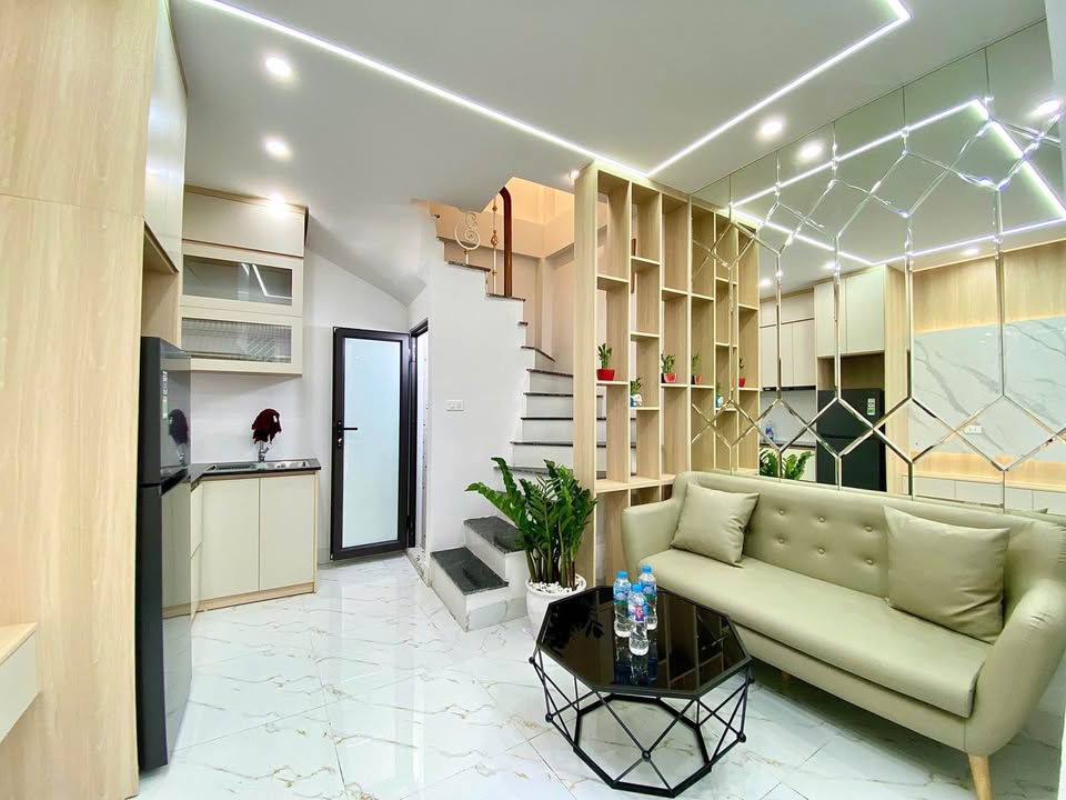 Nhà Phố Thanh Nhàn 15m² - 4 Tầng Đủ Công Năng - 5.25 Tỷ