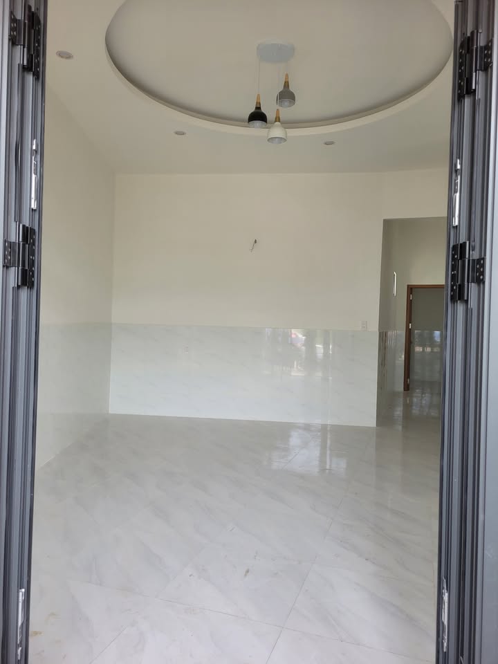 Nhà 70m² Nam Cao, Liên Chiểu - Giá 1 Tỷ, Hẻm Ô Tô, Sổ Vi Bằng