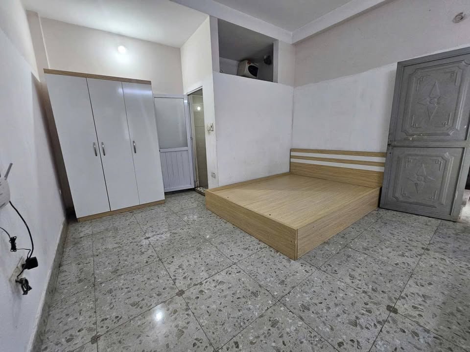 Phòng trọ Đỗ Đức Dục 22m² - Sẵn sàng ở ngay, giá chỉ 3.4 triệu!