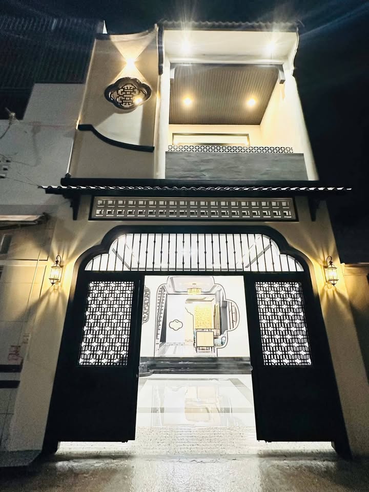 Nhà 5x17m Hẻm Nguyễn Văn Cừ, Ninh Kiều - 3PN, Gara Oto, Sổ Đỏ