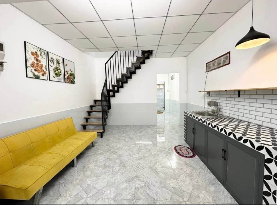 Cho thuê nhà hẻm Hoàng Diệu Rạch Giá 42m² - Sẵn sàng ở ngay!