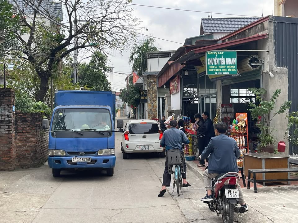 Đất Sóc Sơn 40m² - Sổ Hồng Sẵn, Giá F0 2.x Tỷ