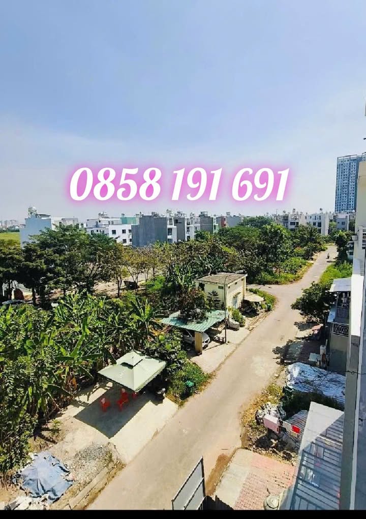 Nhà 4 Tầng MT Bình Hưng 100m² - Sổ Hồng Hoàn Công Đủ - Tặng Nội Thất