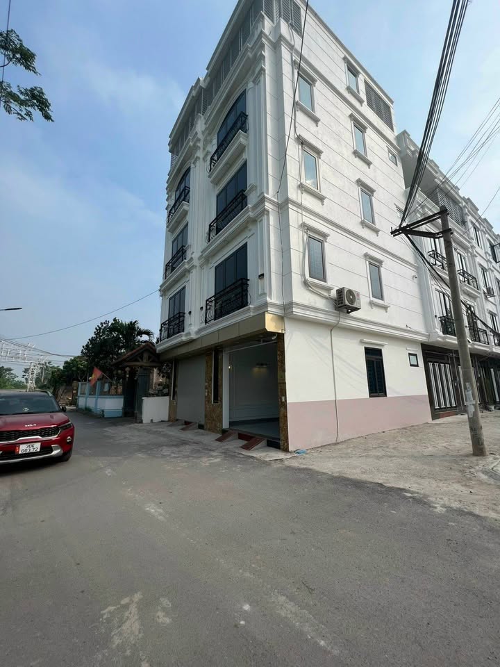 Nhà 5 Tầng Kinh Doanh Mặt Tiền Tràng An, 40m² - Giá 2.99 Tỷ