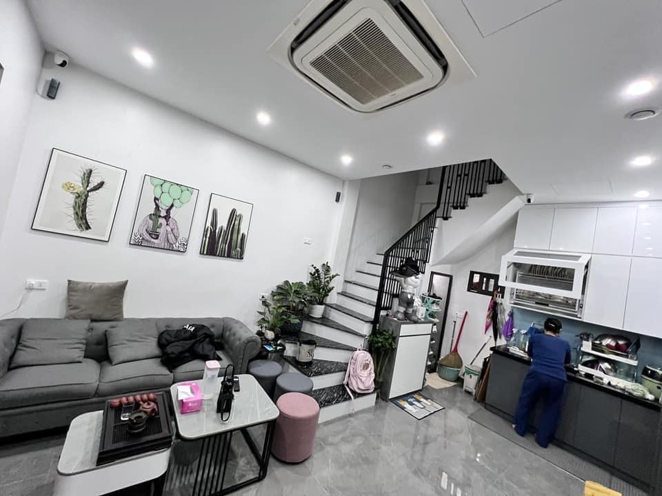 Nhà Phố Thanh Nhàn Hai Bà Trưng 30m² - 3PN - Sổ Đỏ Chính Chủ - 3.65 Tỷ