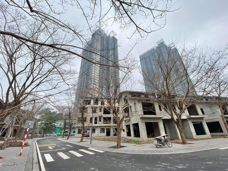 Nhà Liền Kề Ecopark 80m² - Đầu tư sinh lời vượt trội!