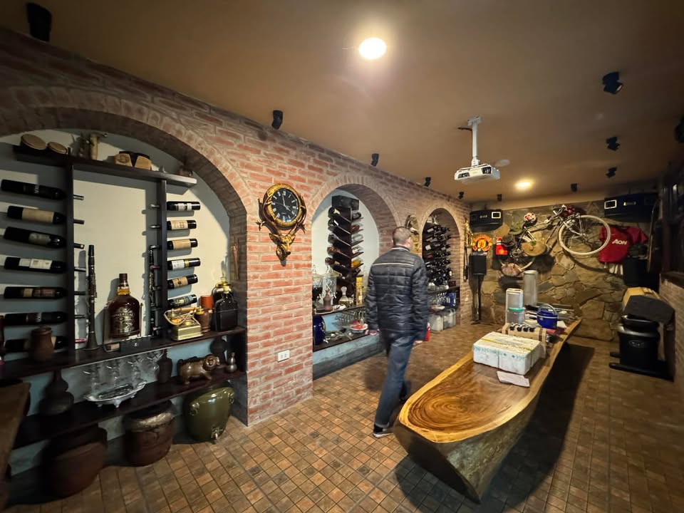 Biệt thự Ecopark Hưng Yên 300m² - Thiết kế độc đáo, view sông!