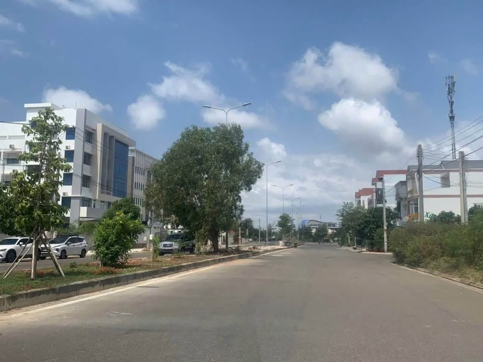 Đất nền 99m² Hoàng Quốc Việt Phan Thiết - Tiềm năng tăng giá vượt trội!