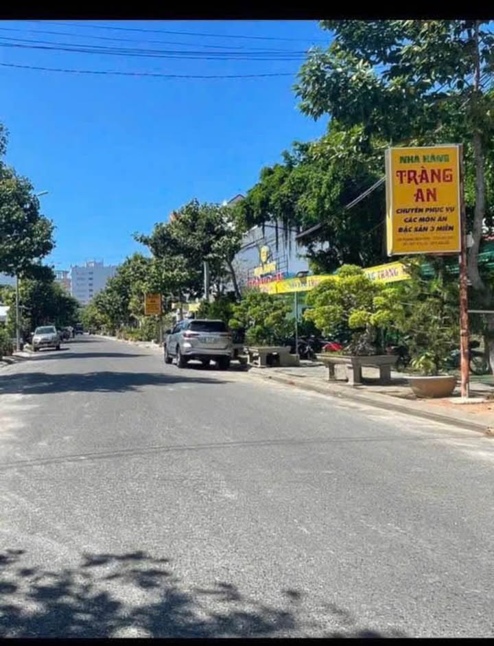 Mặt Tiền KD Hoàng Bích Sơn Phan Thiết 100m² - Giá Tốt Chính Chủ