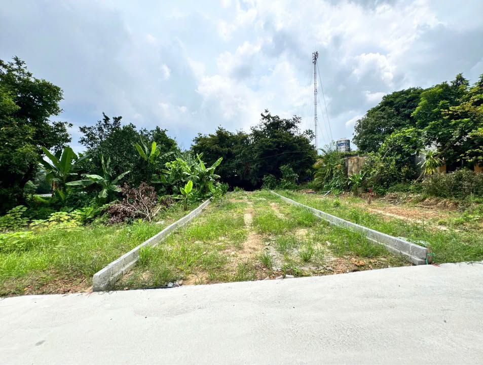 Đất nền 85m² Phan Đình Phùng, TP Thái Nguyên - Sổ đỏ, 2 tỷ, View hồ mát mẻ