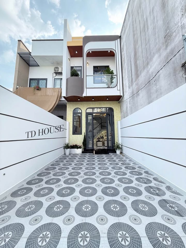 Nhà 80m² An Bình, Cần Thơ - Sân Ô Tô, 3PN, Sổ Hồng Giá 3.3 Tỷ