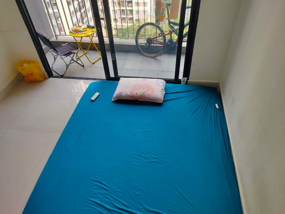 Phòng Trọ Nam 2 Triệu/Tháng - View Đẹp, Đủ Nội Thất Tại Vinhomes Grand Park