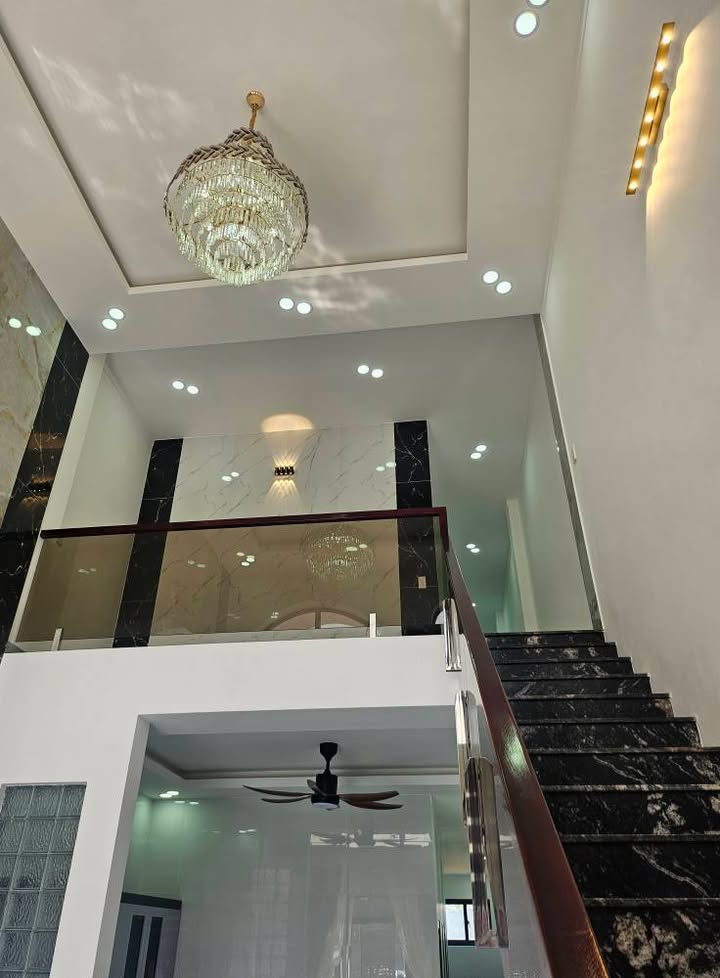 Nhà Phố Tân Cổ Điển 112m² Sổ Hồng Sẵn Gần Chợ An Ngãi, BRVT