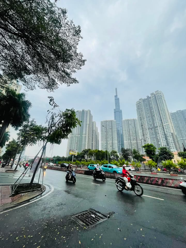 Đất nền Quận Bình Thạnh đối diện Landmark 81 120m² - Sổ đỏ chính chủ