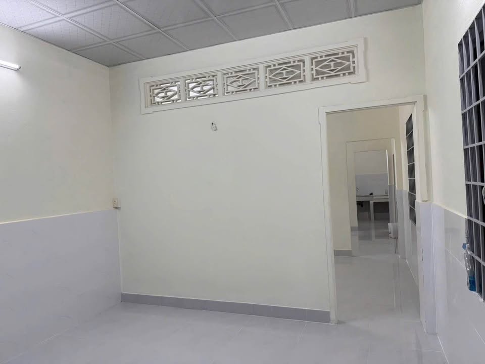 Cho thuê nhà hẻm ô tô Trương Công Định, Tân Bình - 2PN, 6 Triệu/tháng