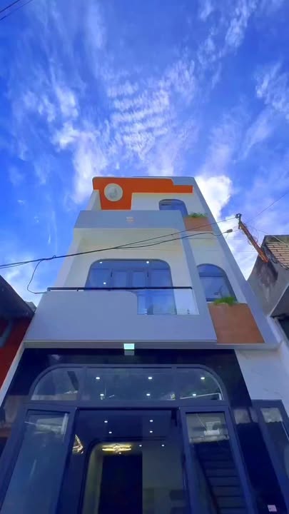 Nhà riêng 3 tầng Phạm Ngũ Lão 44m² - Full nội thất, sổ hồng!