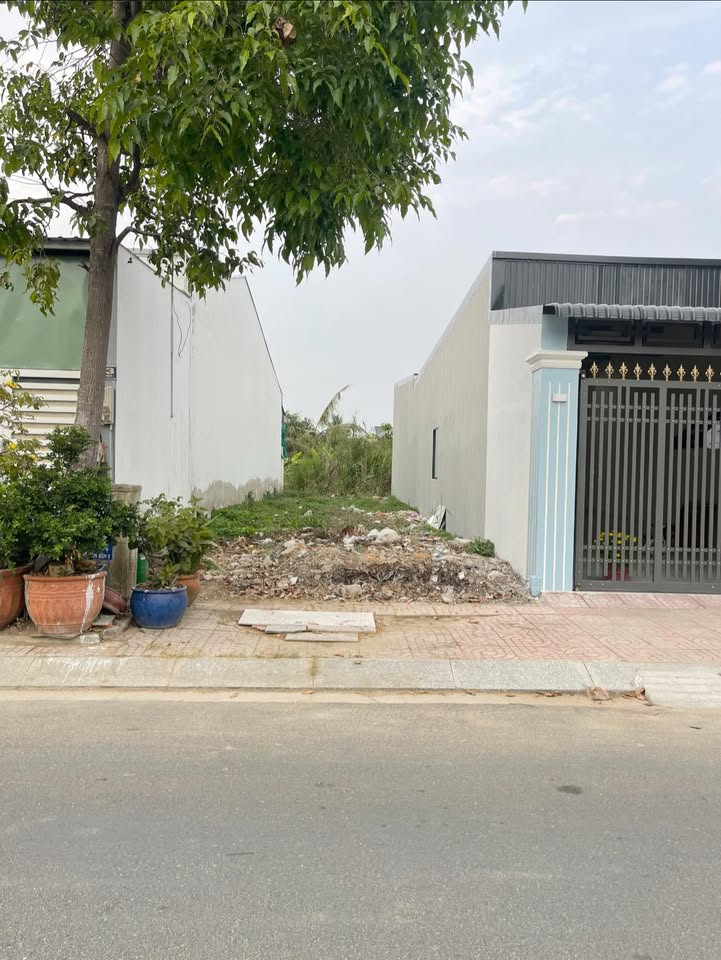 Đất nền Trà Ôn, Vĩnh Long 132m² - Sổ đỏ chính chủ, view công viên