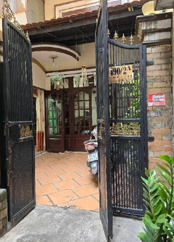 Nhà Phố Lê Văn Sỹ Quận 3, 61m² giá 13 tỷ - Mặt tiền kinh doanh sầm uất!