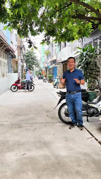 Nhà 48m² Lạc Long Quân, Q.11 - Thang Máy, Sổ Hồng, Giá 8 Tỷ