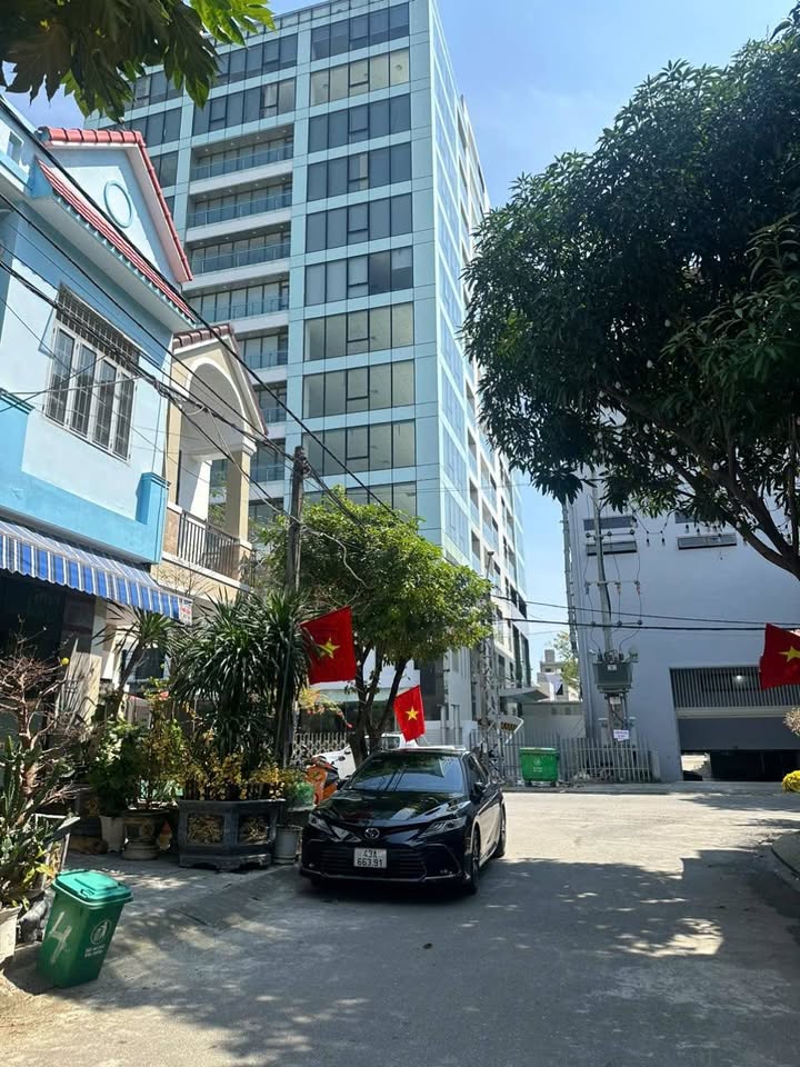 Nhà 3 Tầng Mặt Tiền Đào Nguyên Phổ, Đà Nẵng - 70m², Sổ Sẵn