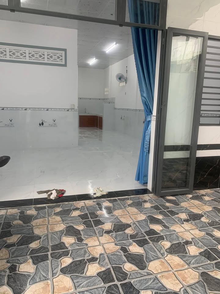 Nhà 101m² P. An Thới, Cần Thơ - 3PN, Gần Chợ Cầu Ván, Giá 1.3 Tỷ