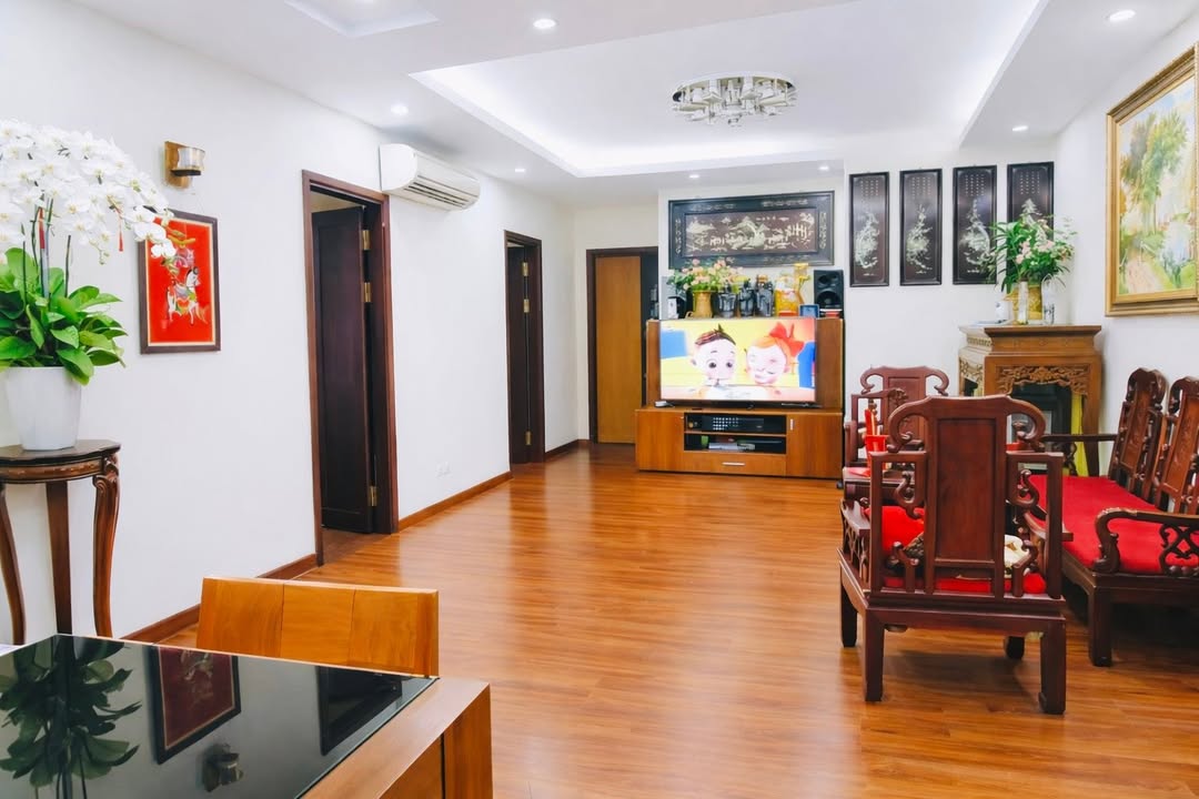 Căn hộ cao cấp Thái Hà 110m² giá 10.78 tỷ - Full nội thất cao cấp!