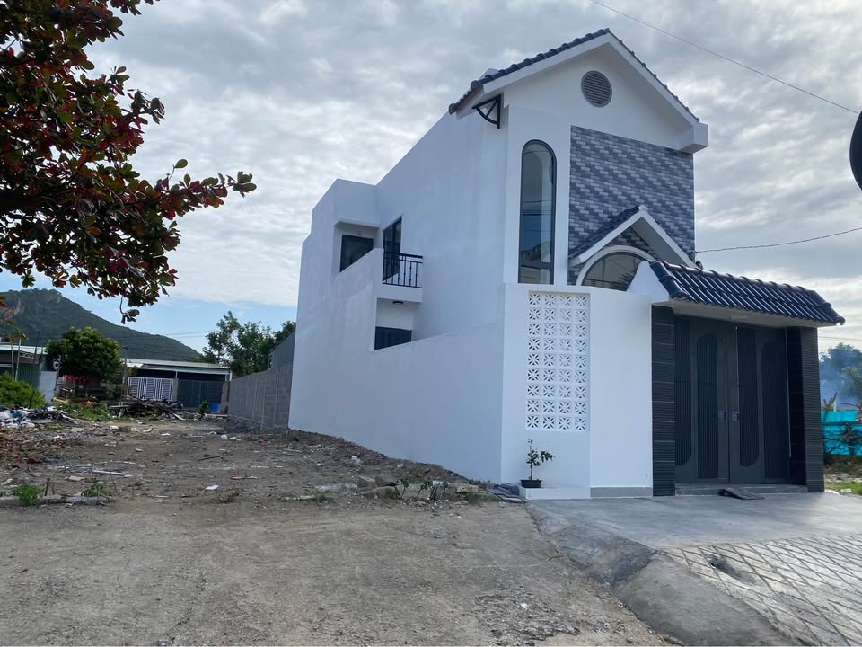 Đất nền 2 mặt tiền Mai Thị Dõng, Nha Trang 180m² - Giảm sốc 500 Triệu!