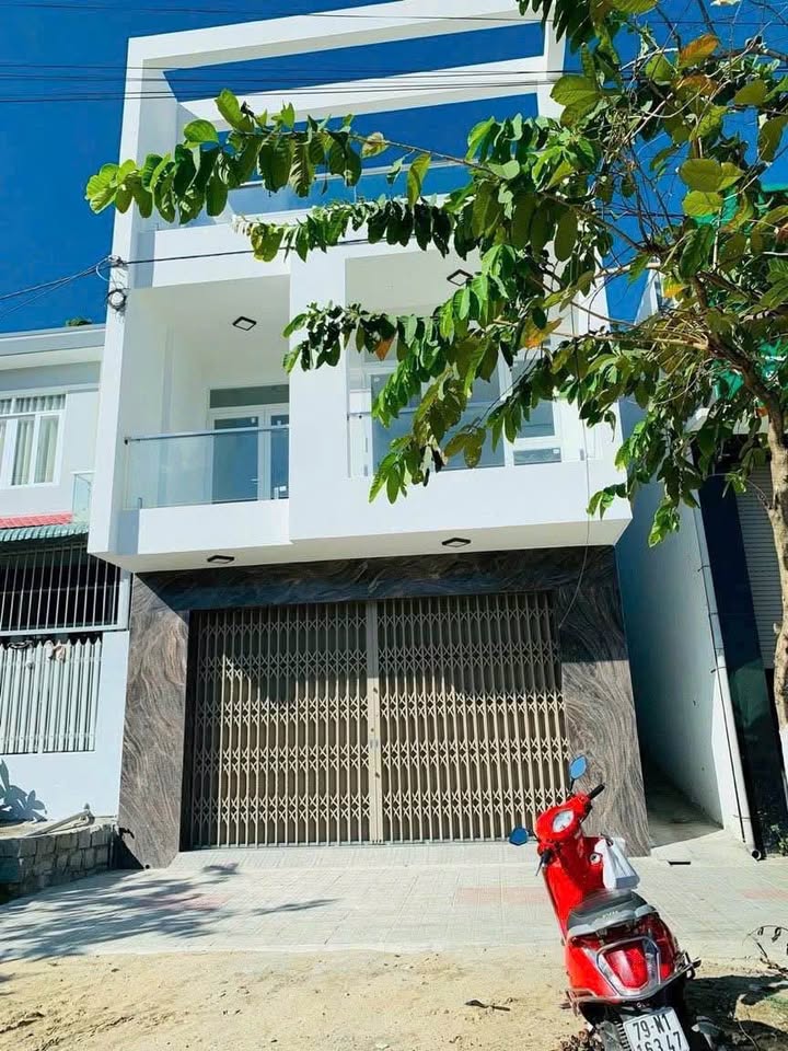 Nhà phố Võ Nguyên Giáp Nha Trang 90m² giá 8.5 tỷ - Mặt tiền kinh doanh đắc địa!