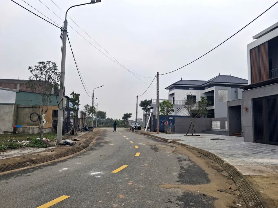 Bán Đất TĐC Bình Tiến Hà Tĩnh 131.8m² - Lối 2 Nguyễn Xí, Sẵn Sổ Hồng