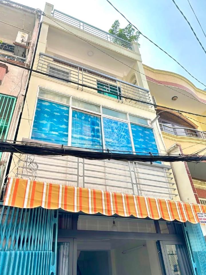 Nhà riêng Phú Nhuận 27m² chỉ 4.85 tỷ - Vị trí đẹp hiếm có!