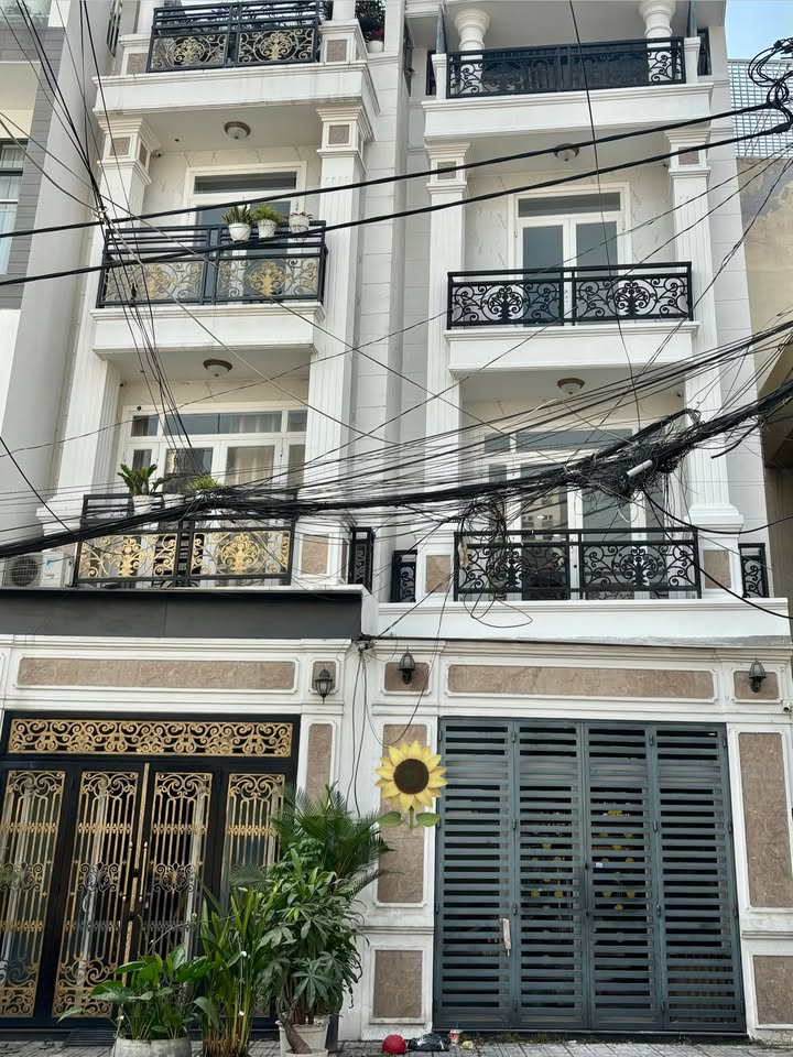 Nhà riêng Phạm Văn Đồng, Thủ Đức 53m² - Ô tô vào tận nhà!