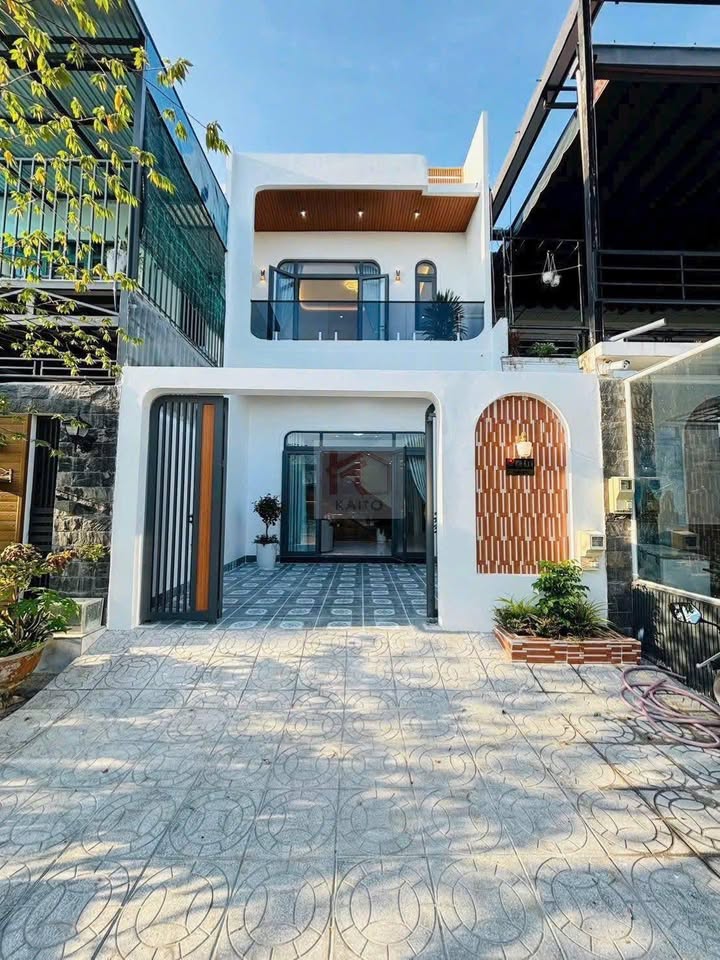 Nhà 100m² Lộc An, Huế - Giá 900 Triệu, Sẵn Sàng Đón Gia Đình Bạn