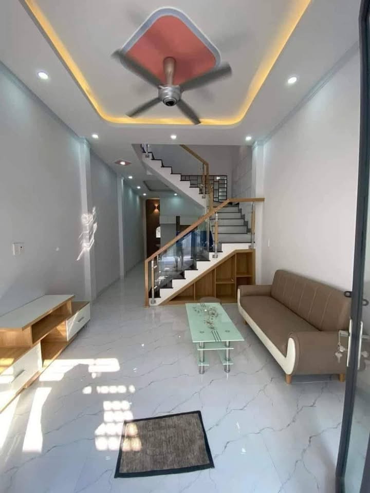 Nhà Trệt Lầu KP5 Long Bình, Biên Hòa - 120m² Sổ Chung, Giá 1.6 Tỷ