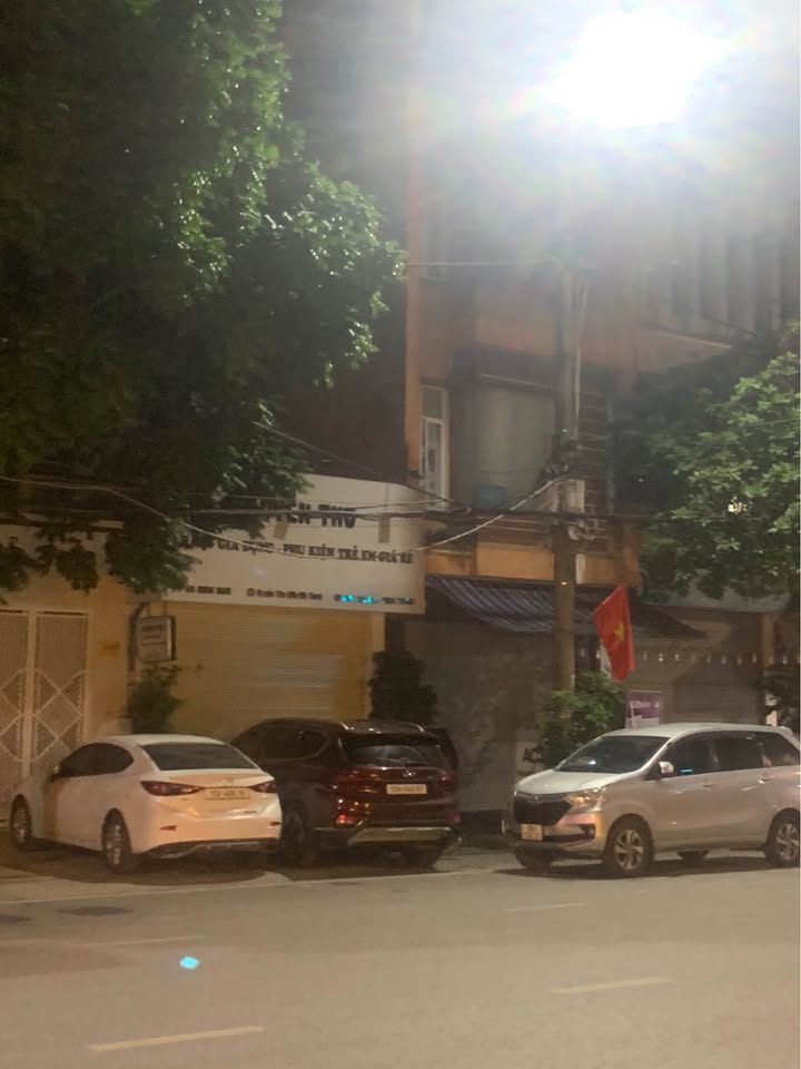 Nhà Mặt Tiền Kinh Doanh Đường Quán Nam, Hải Phòng - 90m², 5 Tầng, Giá 10 Tỷ