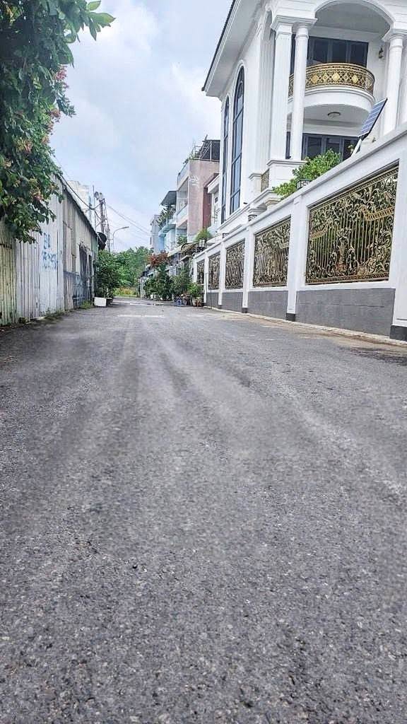 Nhà Phố Tăng Nhơn Phú A, Q9 - 80m² Ngang 6m, Xe Hơi Ngủ Trong Nhà - 8.5 Tỷ