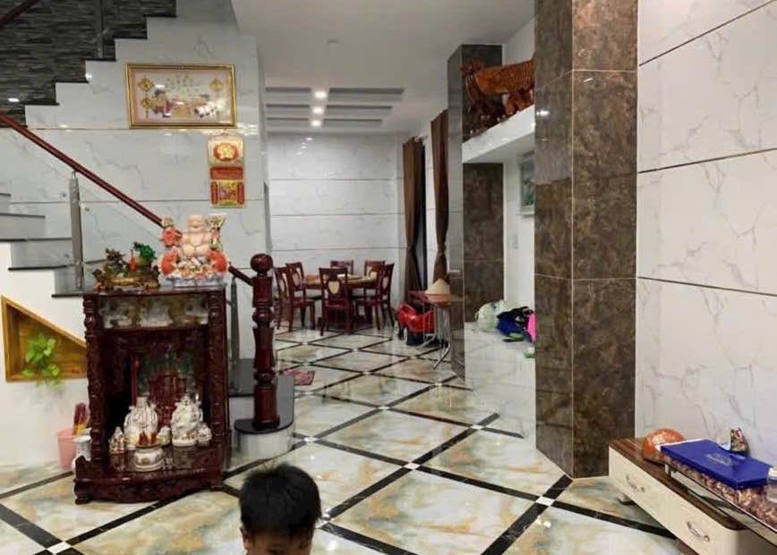 Nhà Phố Vĩnh Long 100m² - Góc 2 mặt tiền, Đầu tư sinh lời ngay!