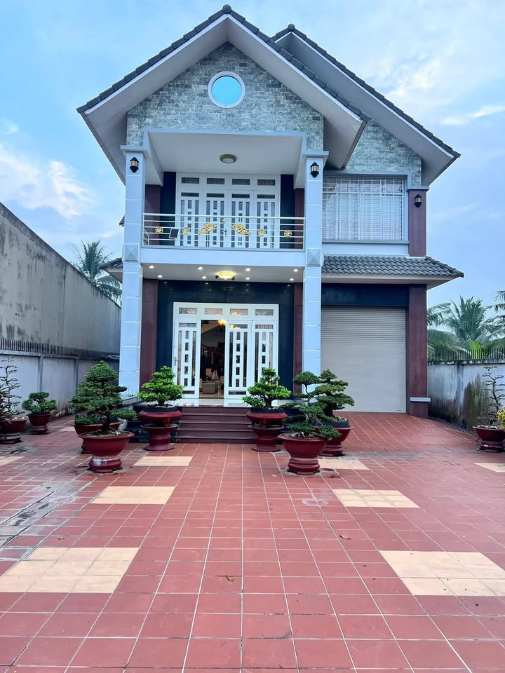 Nhà Mặt Tiền QL50 Đồng Tháp 1365m² - Kinh Doanh Đắc Lợi, Giá 14.5 Tỷ