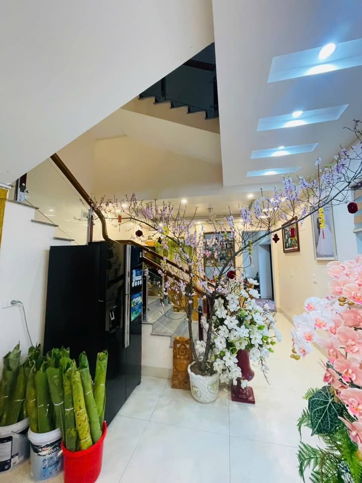 Nhà Căn Đầu Ve 75m² An Hưng, TP Thanh Hóa - Hàng Hiếm, Ô Tô Đỗ Thoải Mái!