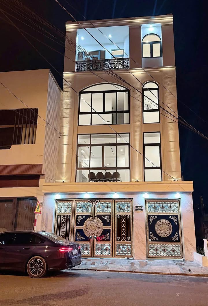 Nhà Phố Mặt Tiền Hùng Vương, BMT - Kinh Doanh Đỉnh Cao 200m²