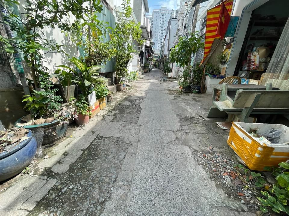 Nhà Mặt Tiền Hiền Vương Tân Phú 90m² - Kinh Doanh Đỉnh Cao, Giảm Sâu 8.3 Tỷ