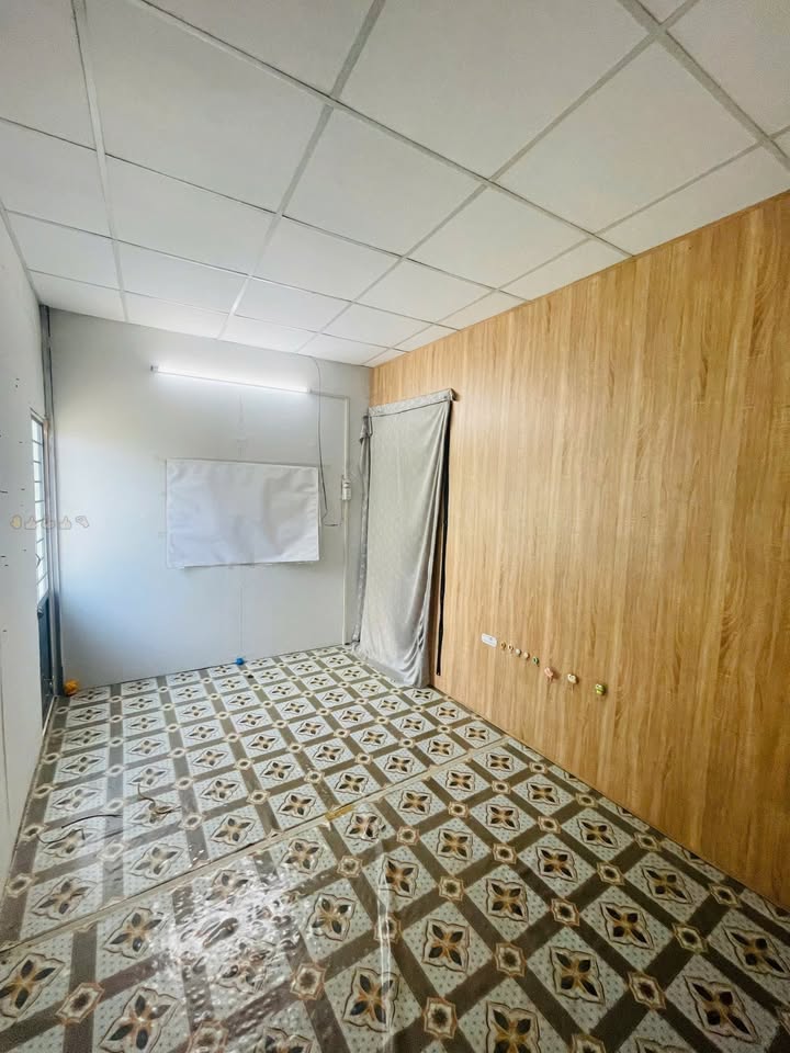 Mặt Tiền Kinh Doanh Đường Lò Mổ, Cần Thơ - 50m², Giá 4.5 Triệu/Tháng