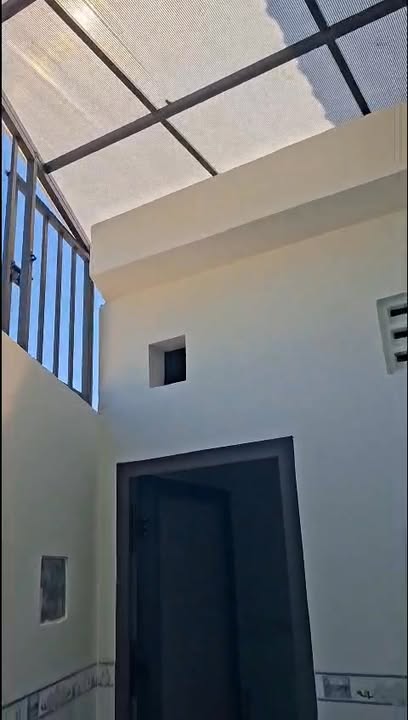 Nhà Xã Long Hải 115m² giá 2.5 tỷ - Sổ hồng sẵn, ô tô vào tận nhà!