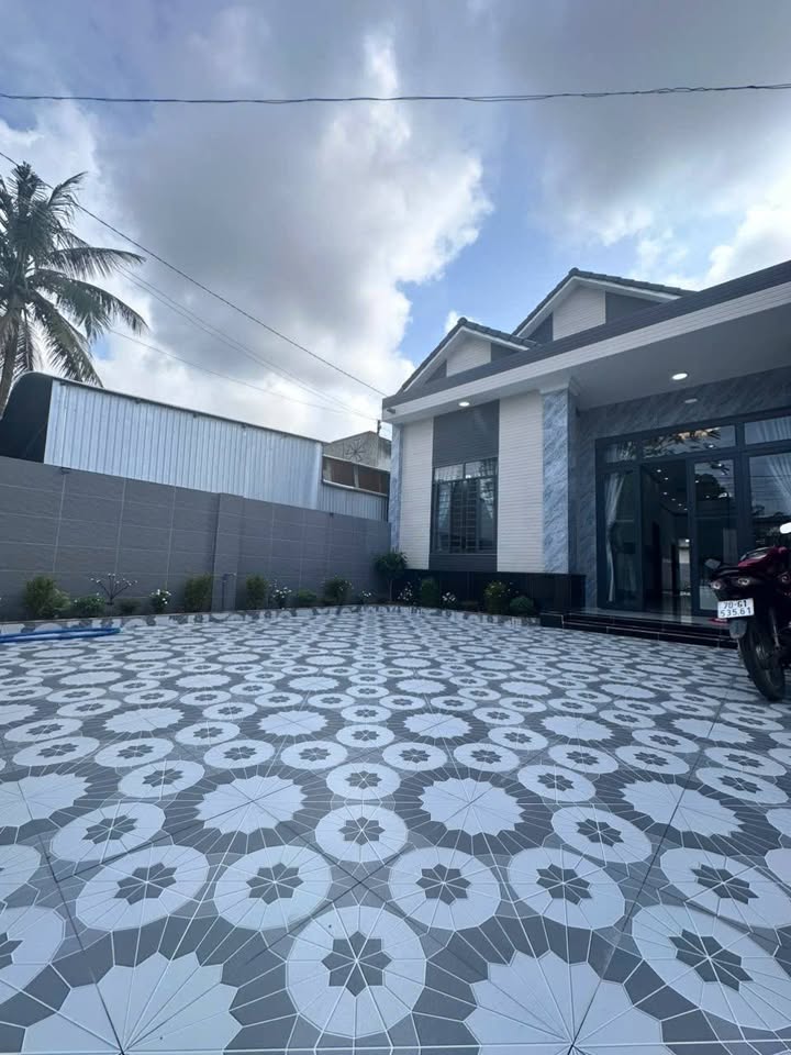 Nhà 203m² Hẻm Trần Phú, Tây Ninh - 3PN, Sân Rộng, Sổ Hồng