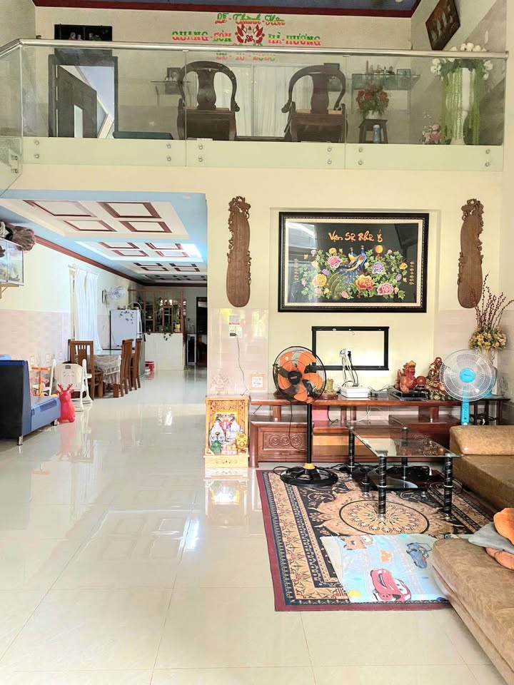 Nhà Mặt Tiền Hẻm 647 Đồng Xoài, Bình Phước - 3PN, Kinh Doanh Tốt