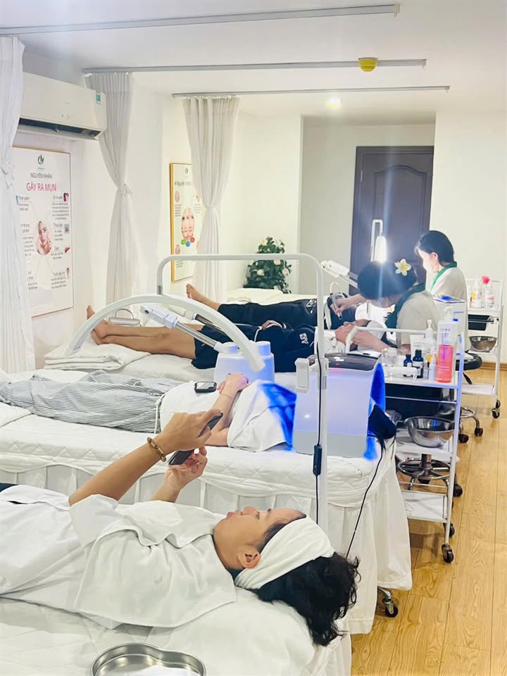 Cho thuê Mặt bằng Kinh doanh Ngõ Núi Trúc 60m² - Sẵn sàng Kinh doanh